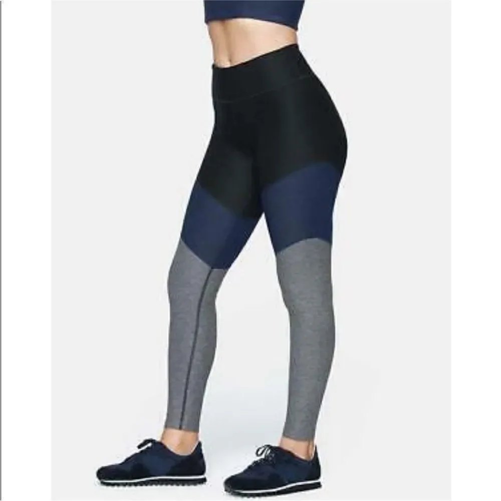 Outdoor Voices 7/8 Springs Legging - Picture 3 of 13